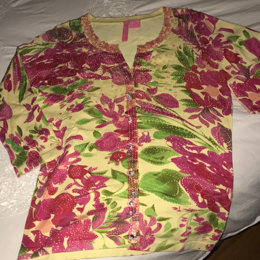 Charlotte Tarantola flowery sparkly top!